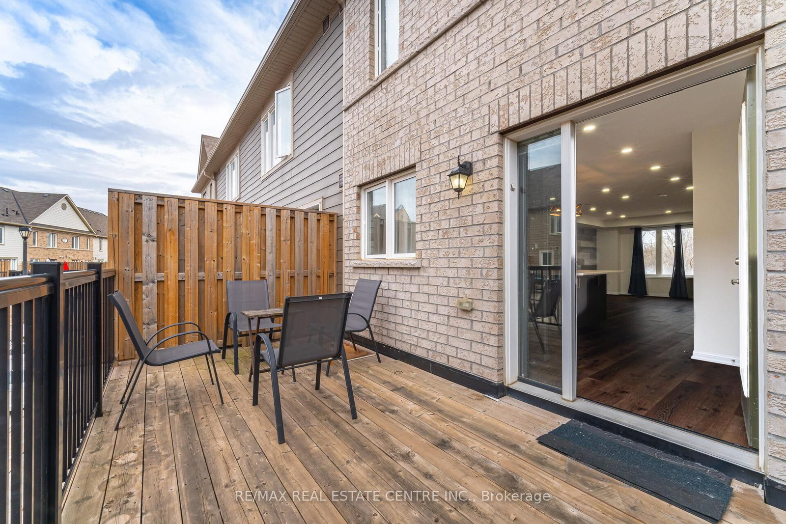 1 Beckenrose Court • #99 • Brampton, ON photo 16