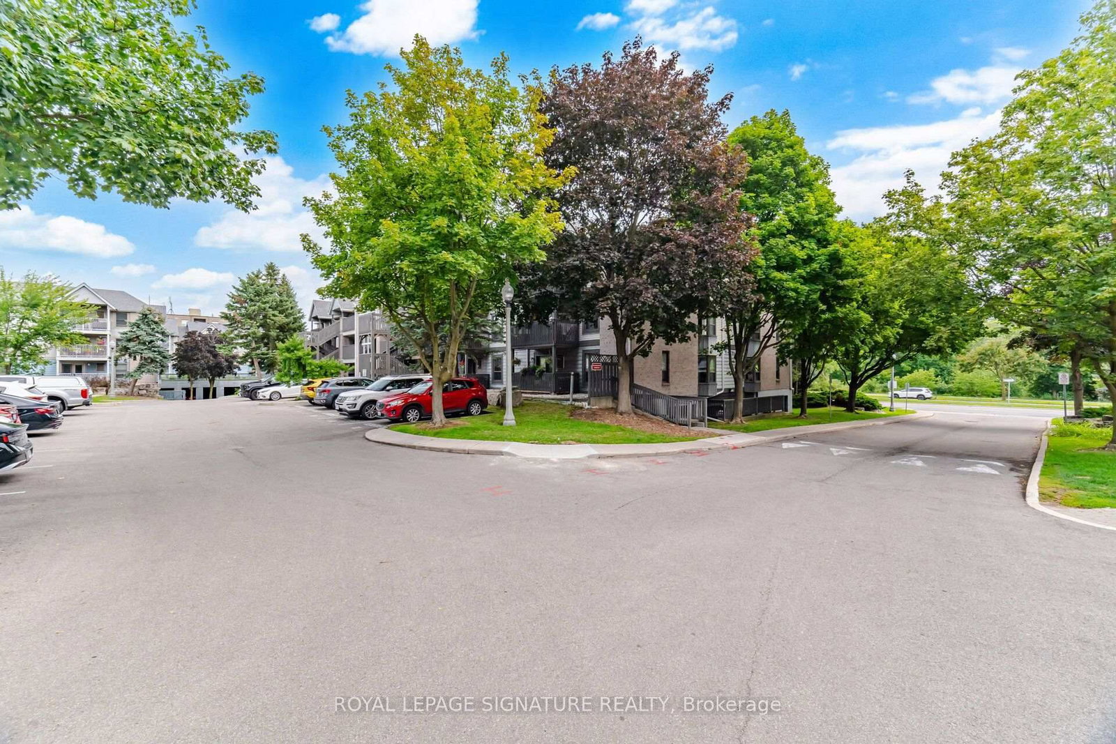 2020 Cleaver Avenue • #207 • Burlington, ON photo 31