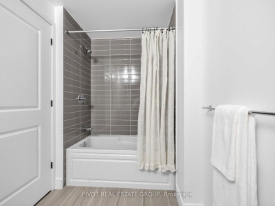 2333 Khalsa Gate • #802 • Oakville, ON photo 5