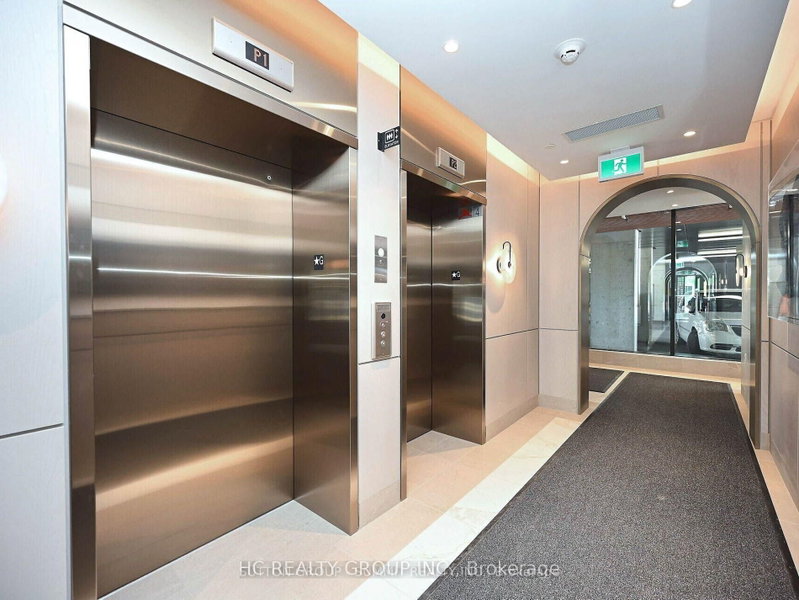 512 - 3006 William Cutmore Boulevard