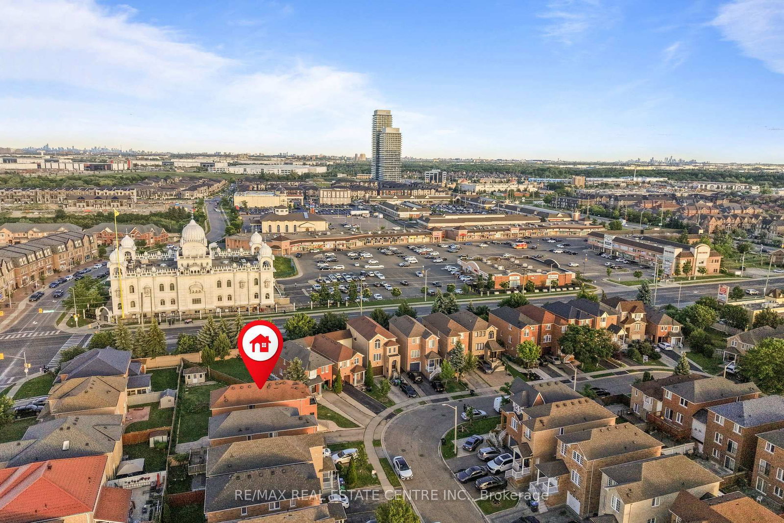 42 Domenico Crescent • Brampton, ON photo 3