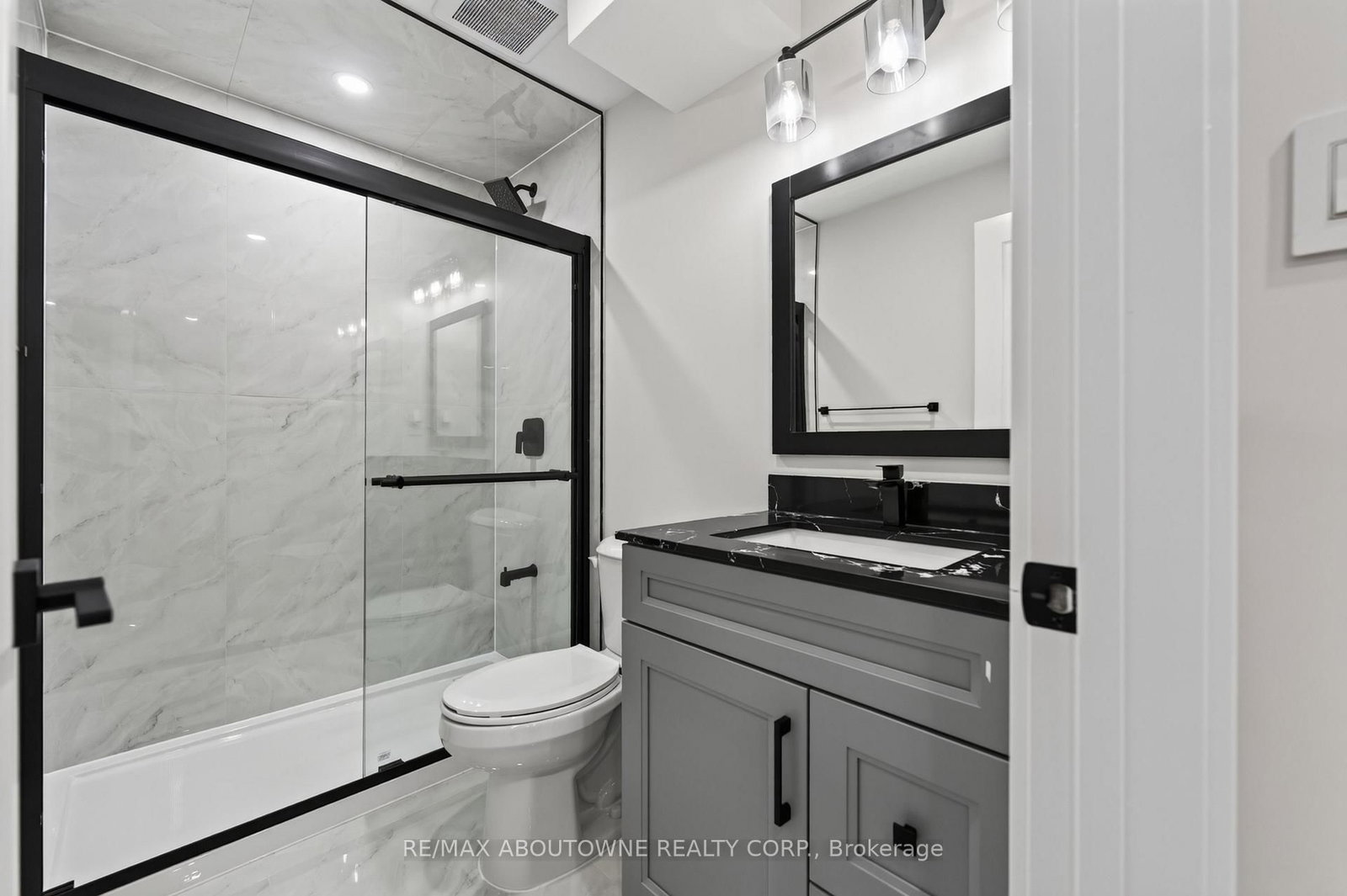 197 Polly Oakville,ON L6M 5K2 — Photo 42