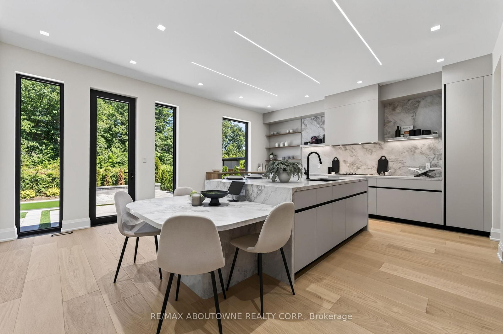 197 Polly Oakville,ON L6M 5K2 — Photo 8