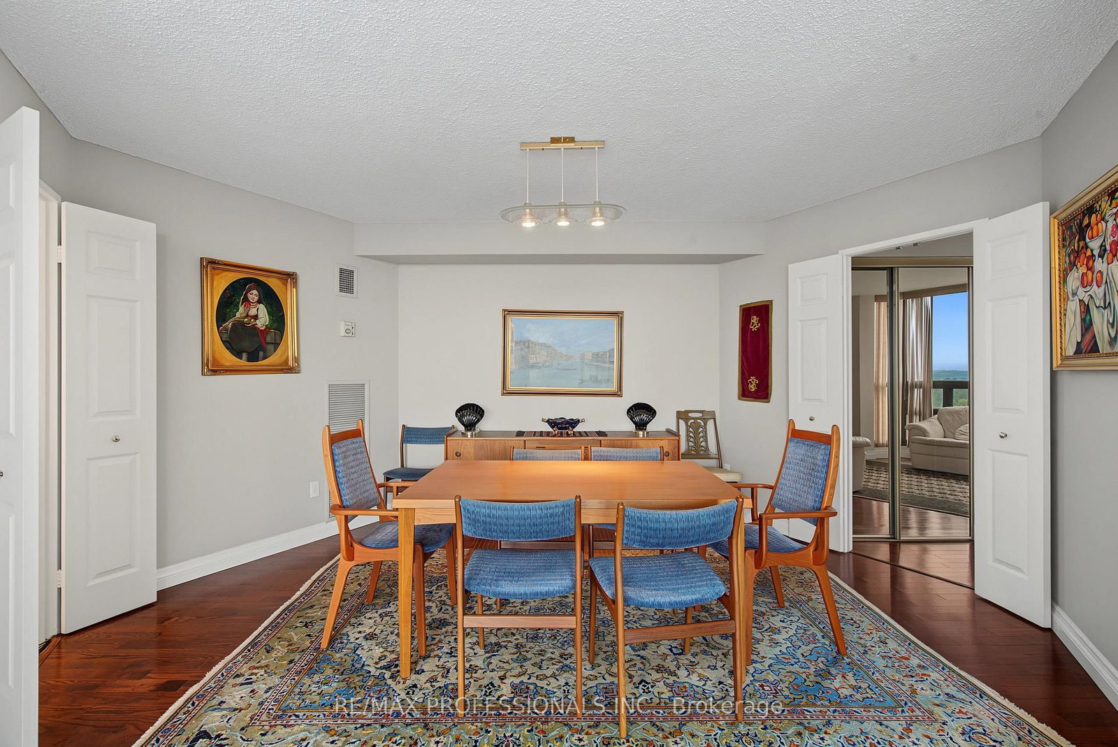 2010 Islington Avenue • #1004 • Toronto, ON photo 11