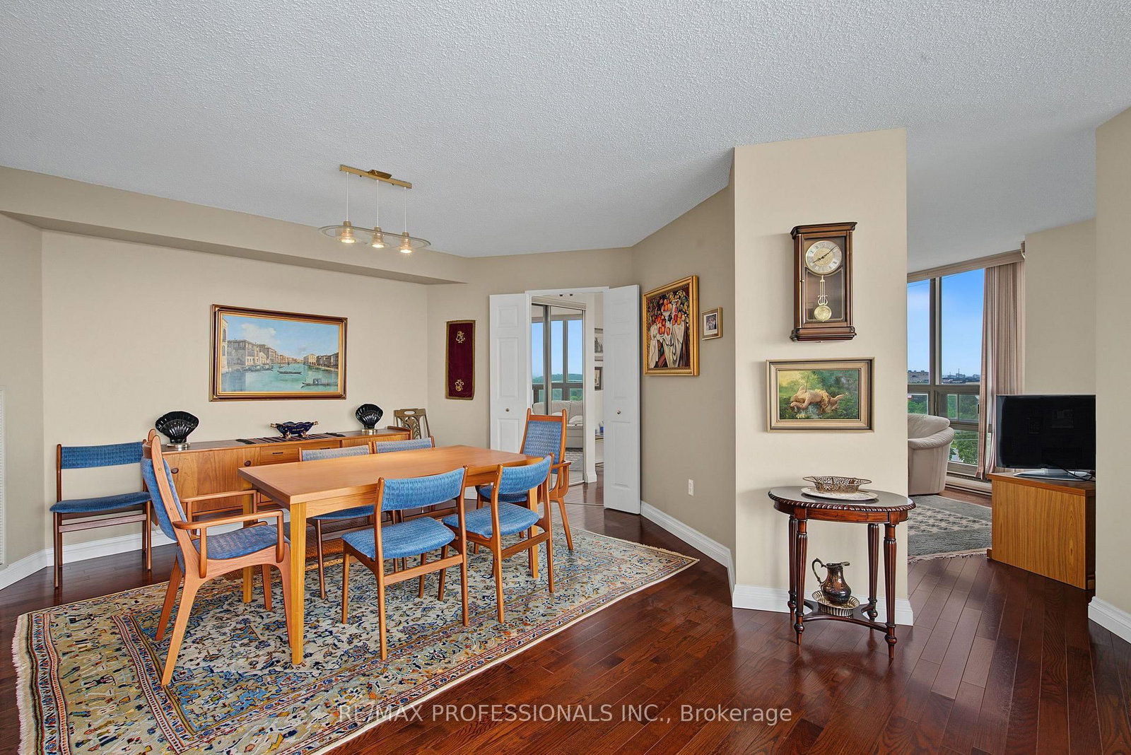 2010 Islington Avenue • #1004 • Toronto, ON photo 12