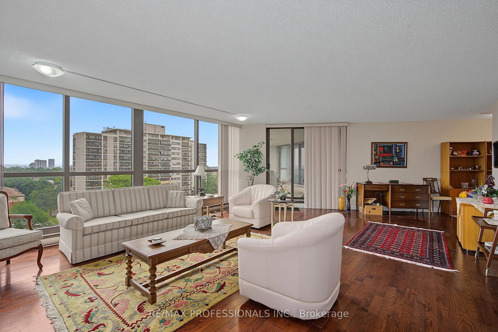 2010 Islington Avenue • #1004 • Toronto, ON photo 29