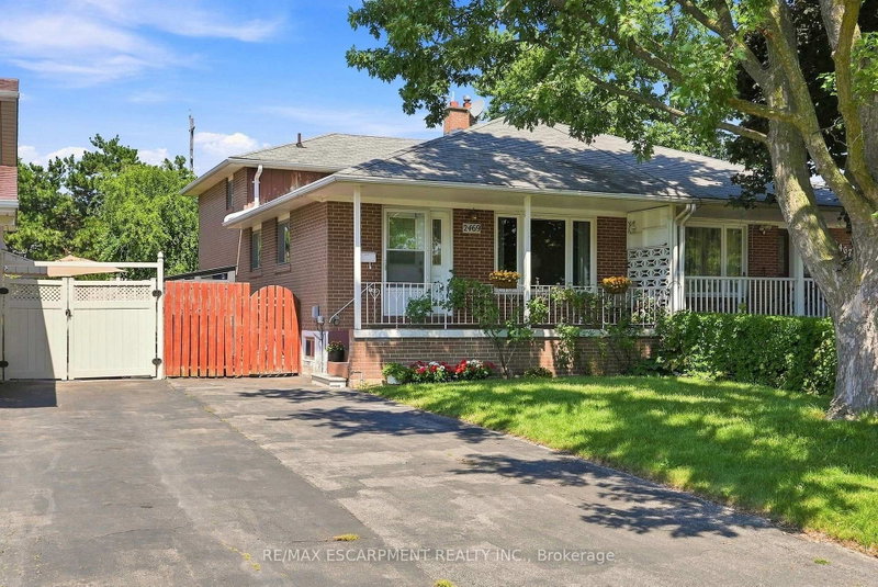 2469 Padstow Crescent