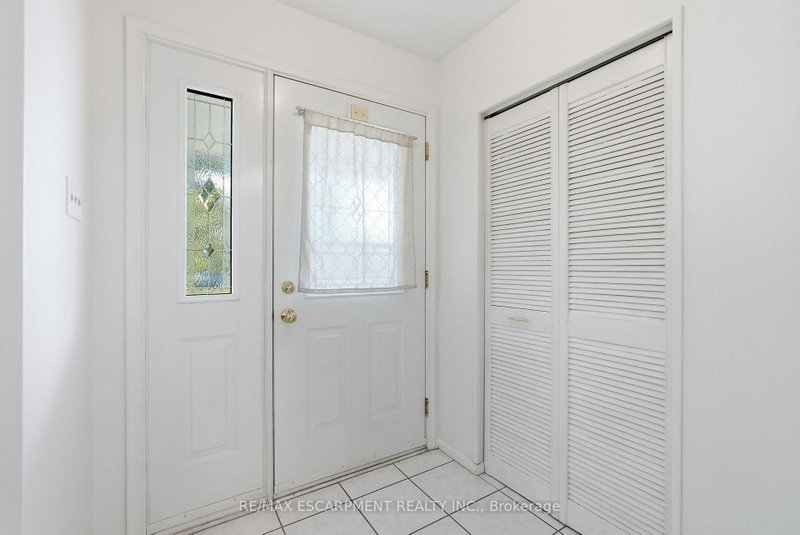 2469 Padstow Crescent
