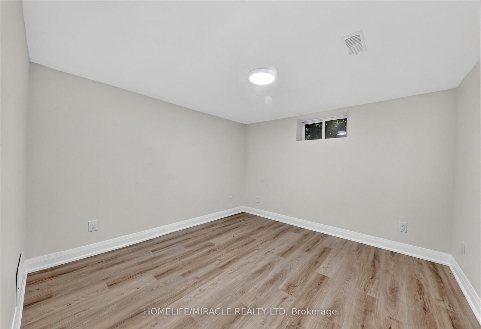 18 Elderfield Crescent • Toronto, ON photo 34