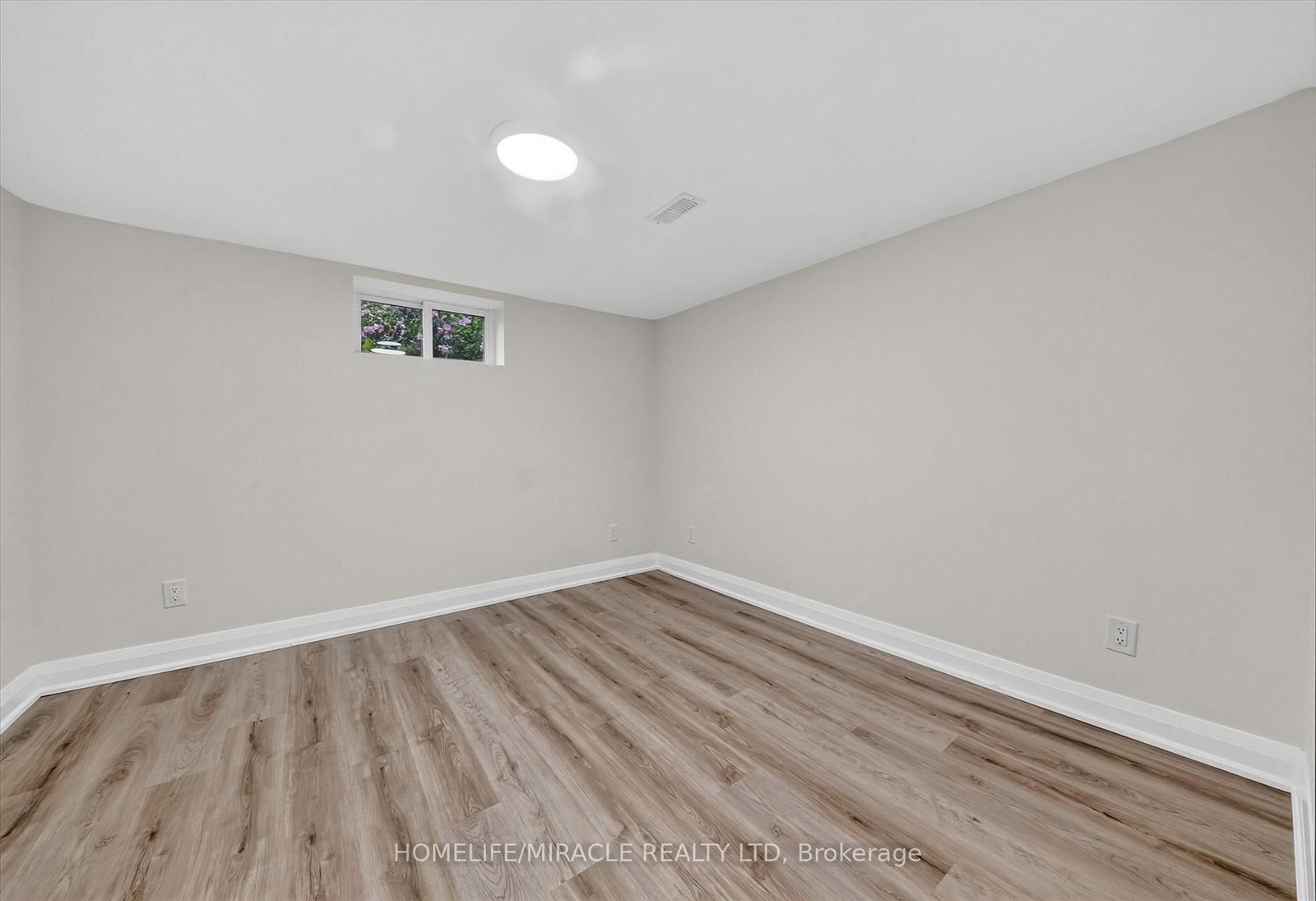 18 Elderfield Crescent • Toronto, ON photo 38