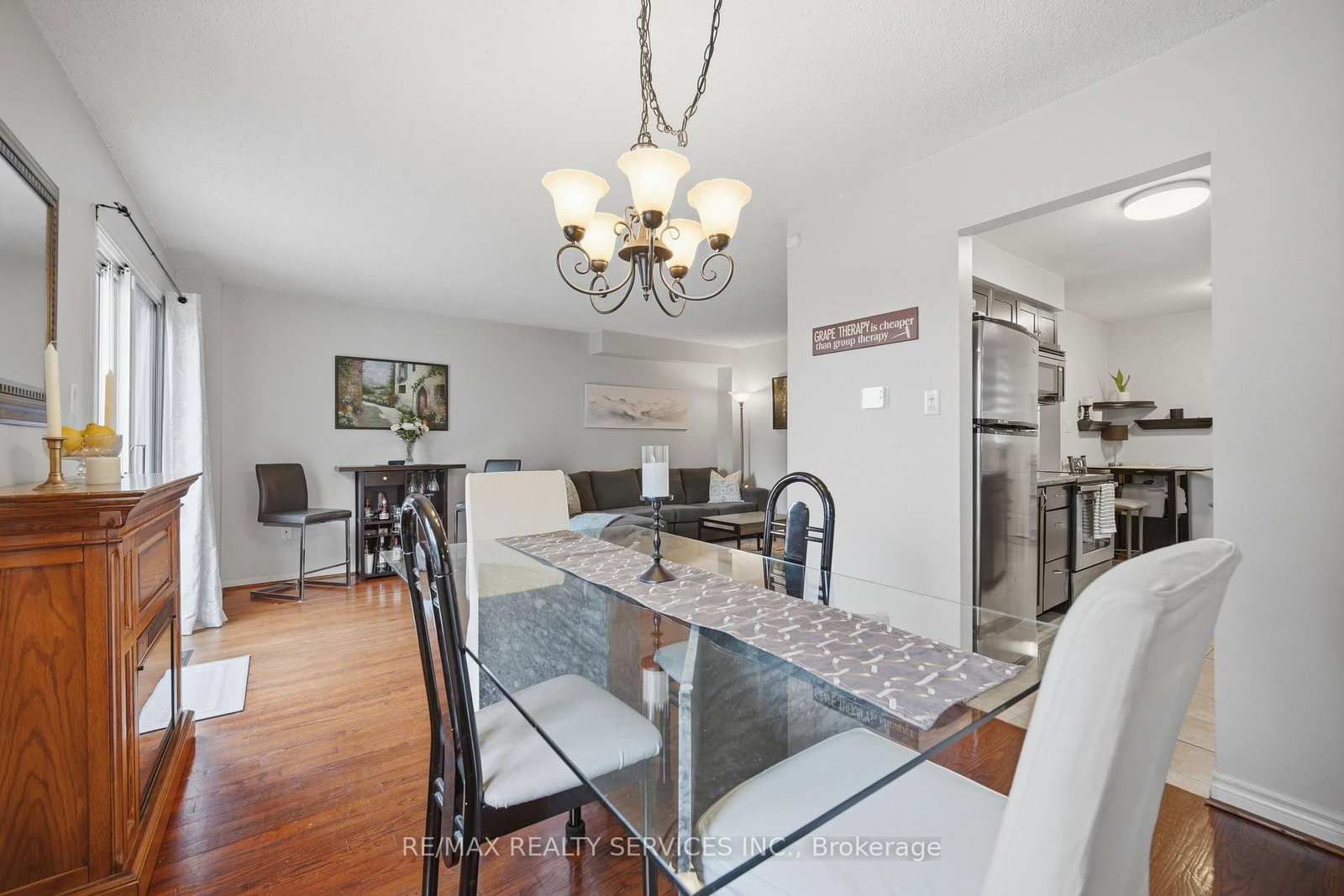 10 Valonia Drive • Brampton, ON photo 15