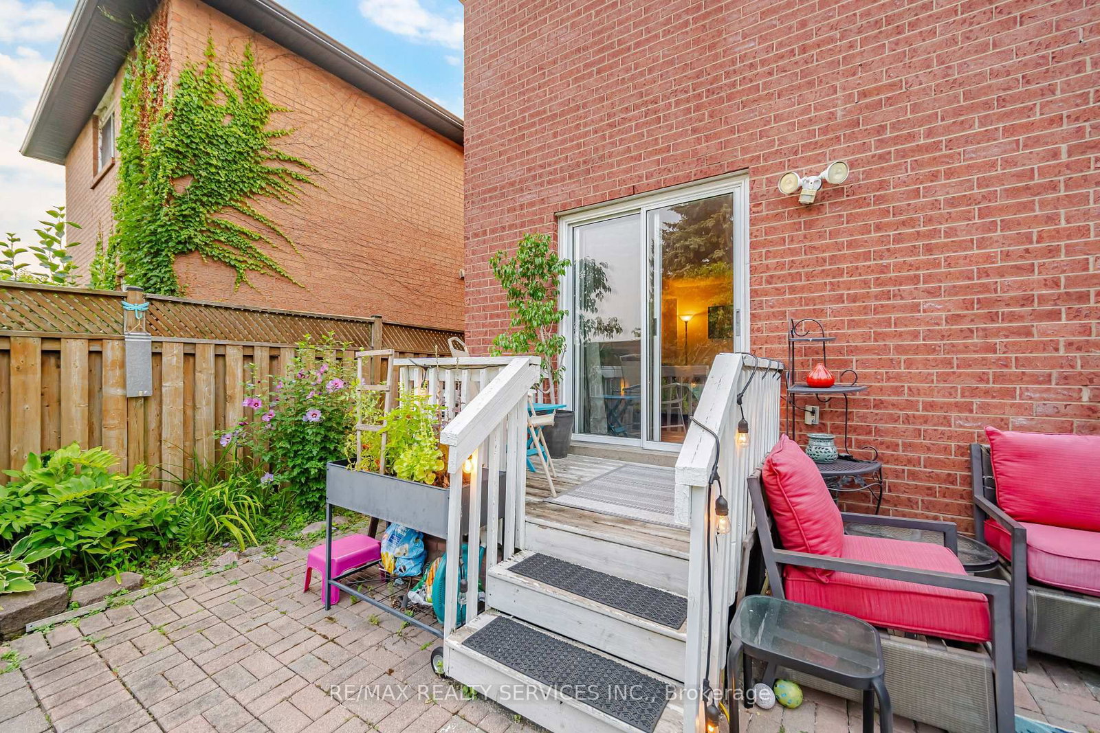 10 Valonia Drive • Brampton, ON photo 39