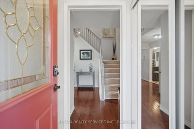 10 Valonia Drive • Brampton, ON photo 8