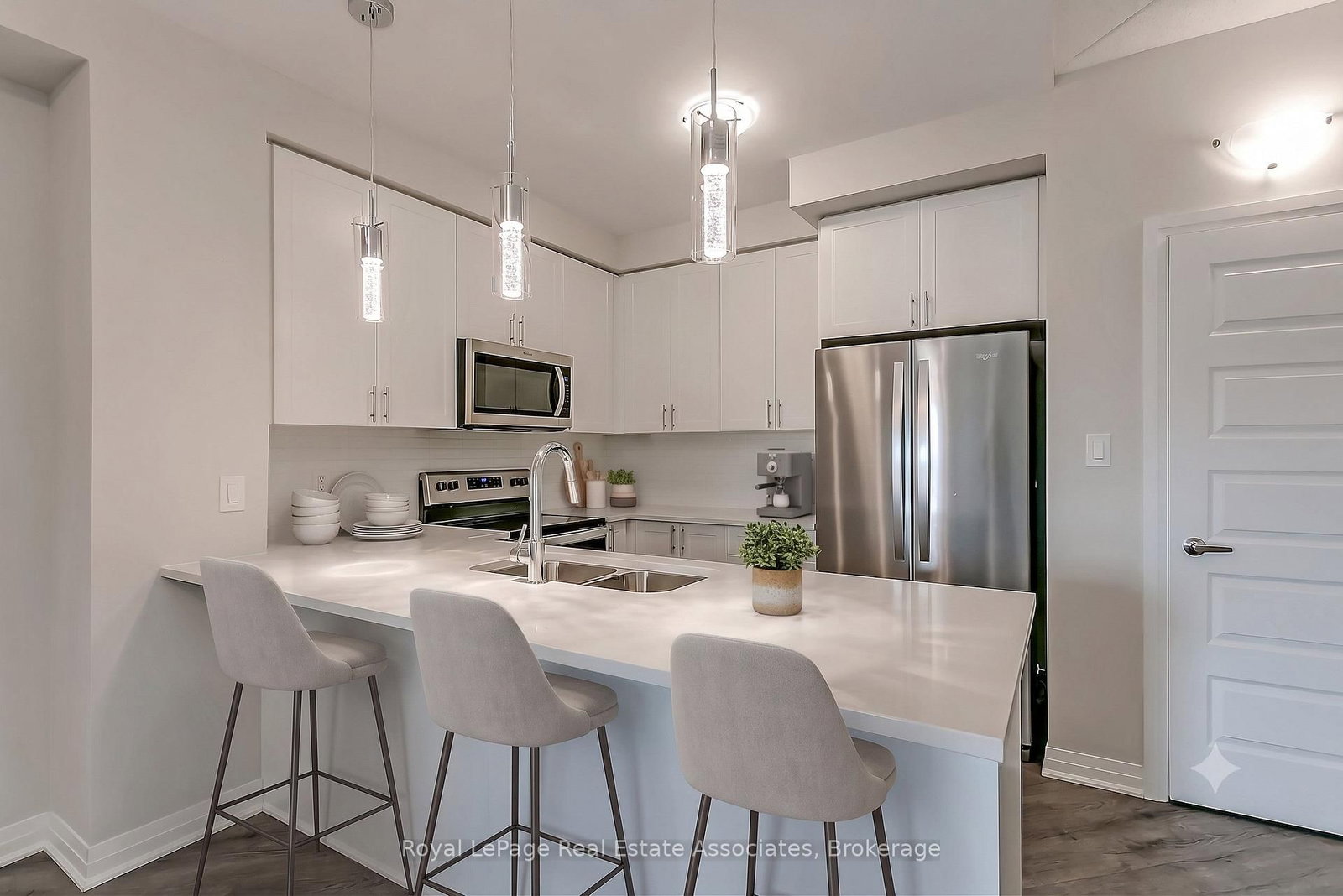 610 Farmstead Drive • #524 • Milton, ON photo 13