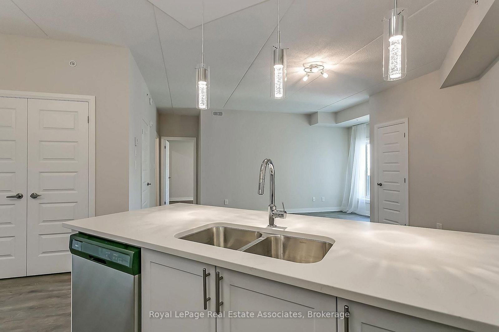 610 Farmstead Drive • #524 • Milton, ON photo 18