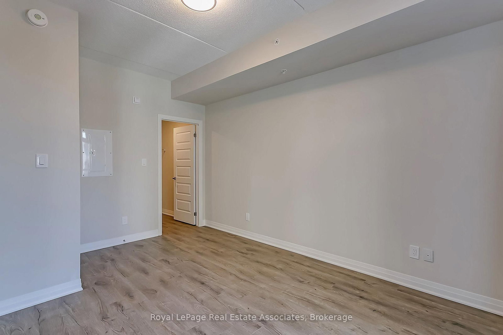 610 Farmstead Drive • #524 • Milton, ON photo 22
