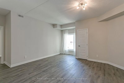 610 Farmstead Drive • #524 • Milton, ON photo 5