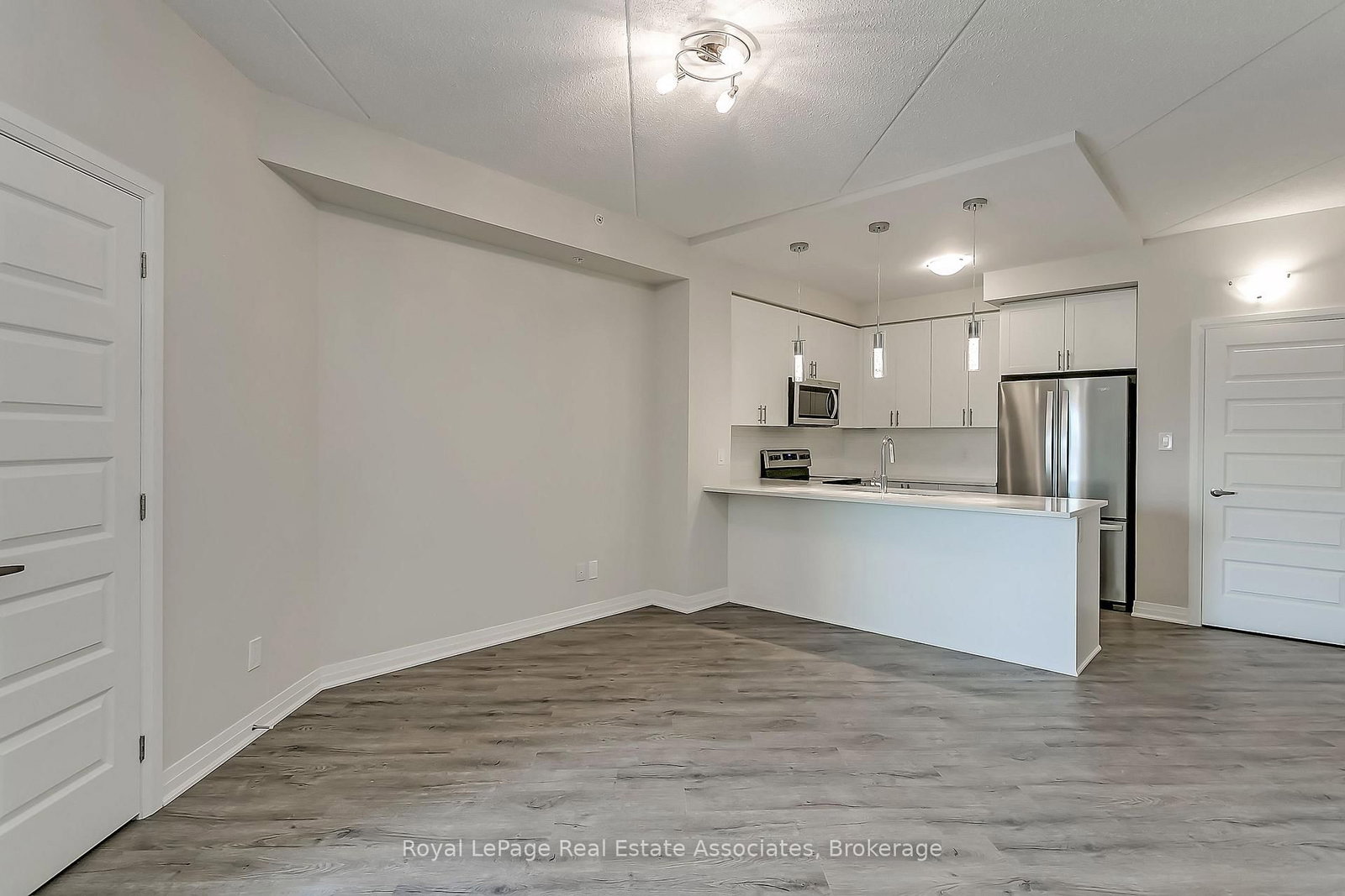 610 Farmstead Drive • #524 • Milton, ON photo 9