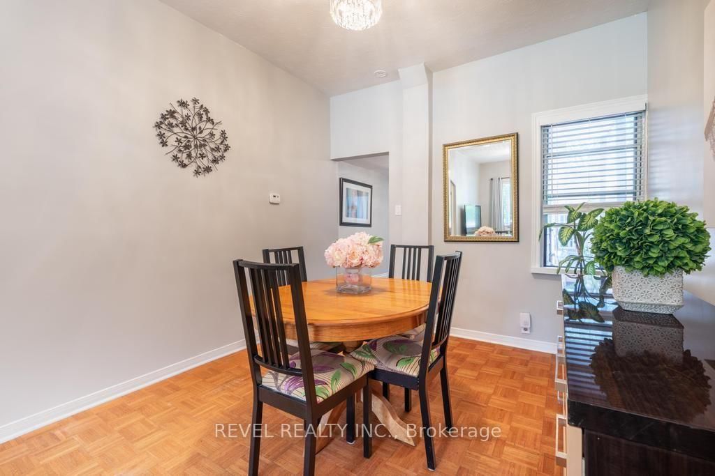 255 Franklin Avenue • Toronto, ON photo 11