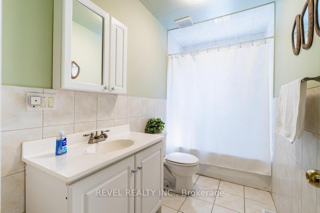 255 Franklin Avenue • Toronto, ON photo 28