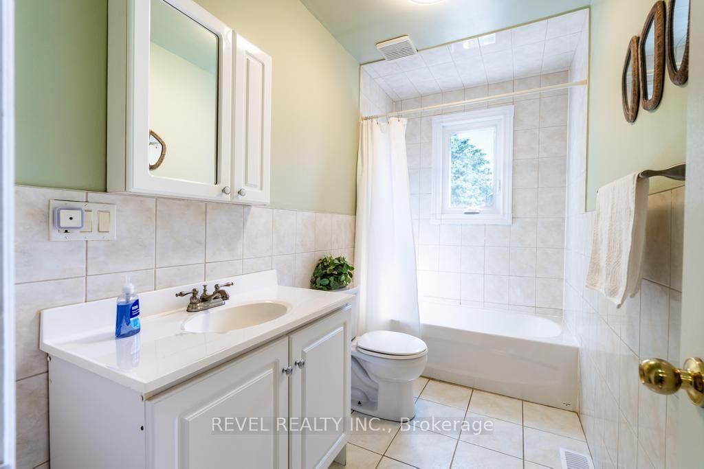 255 Franklin Avenue • Toronto, ON photo 29