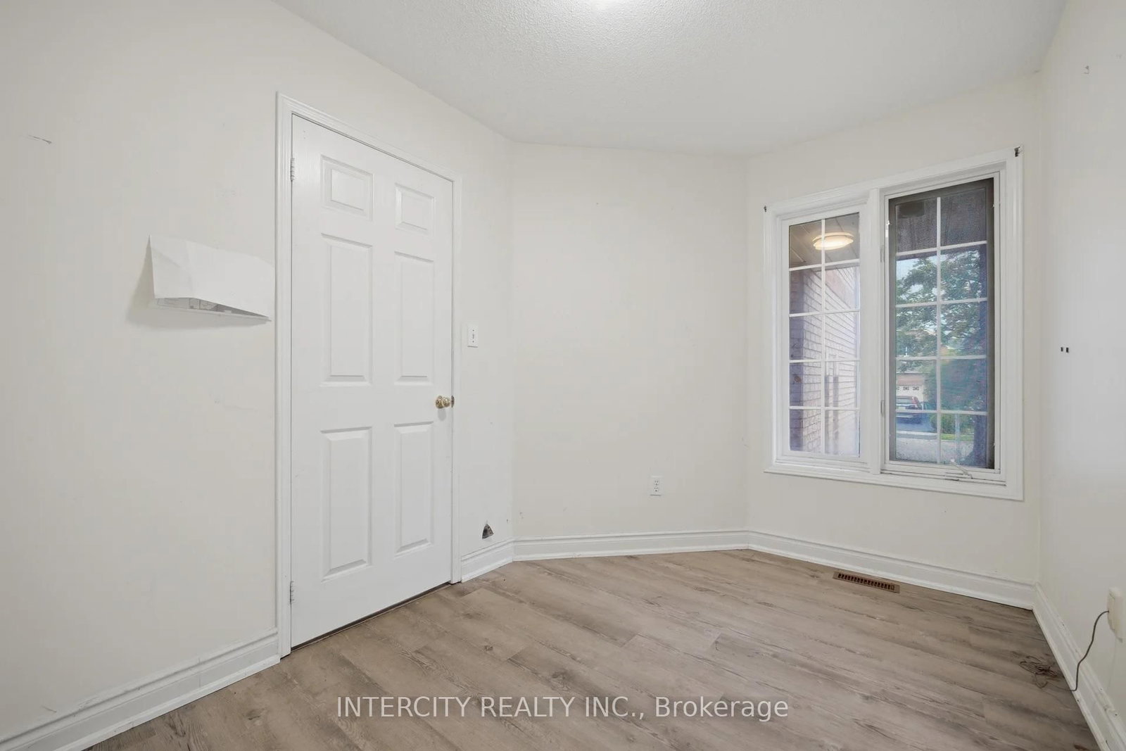 42 Mosley Crescent • Brampton, ON photo 15