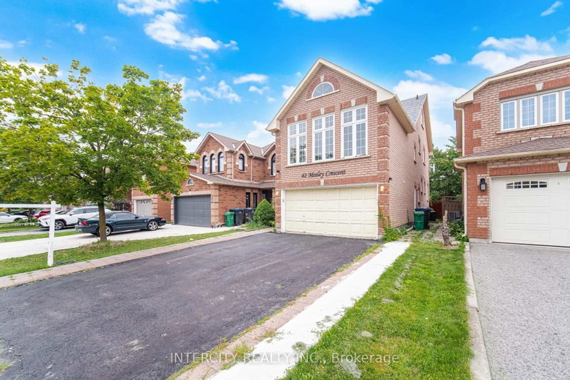 42 Mosley Crescent