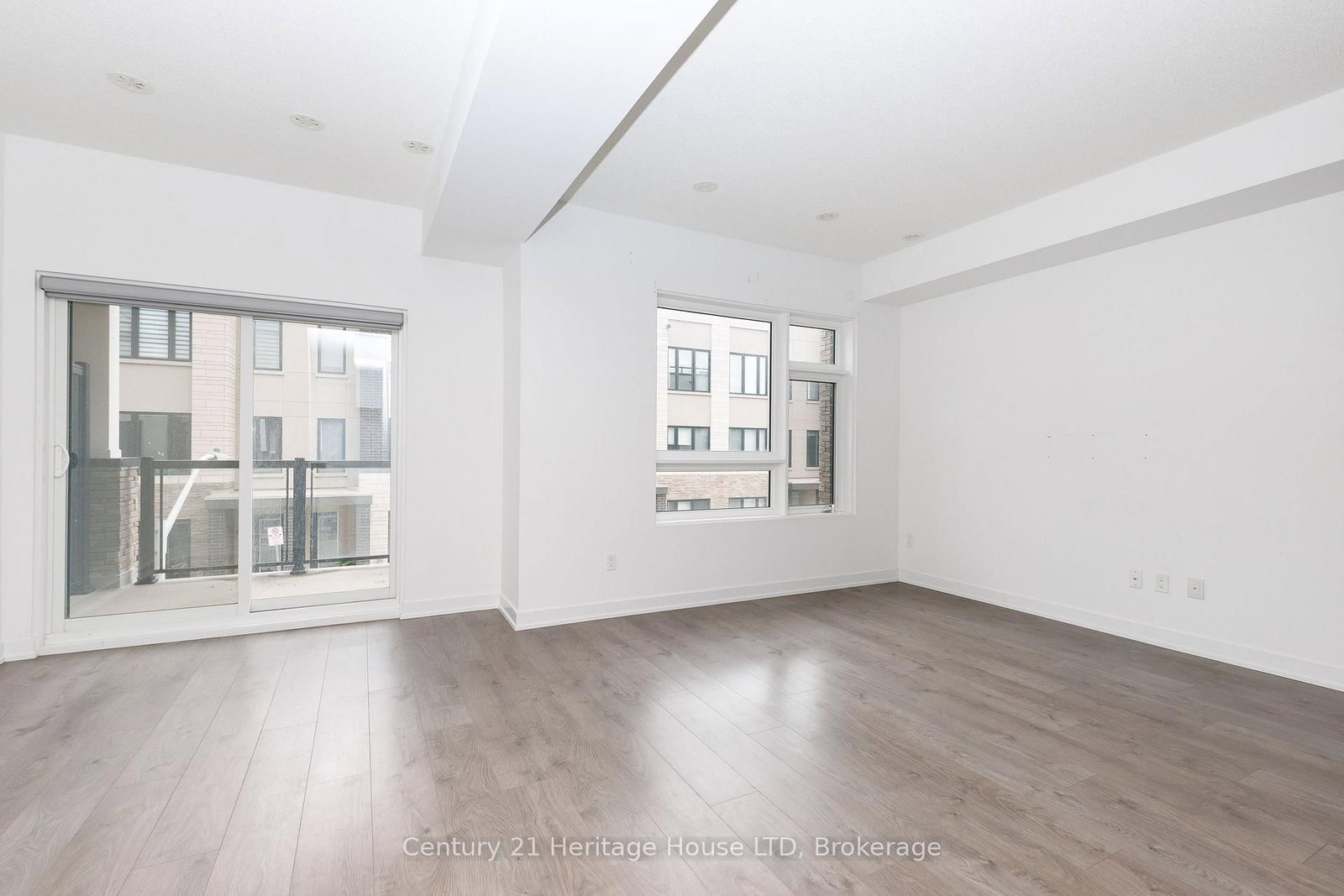 1121 Cooke Boulevard • #55 • Burlington, ON photo 4