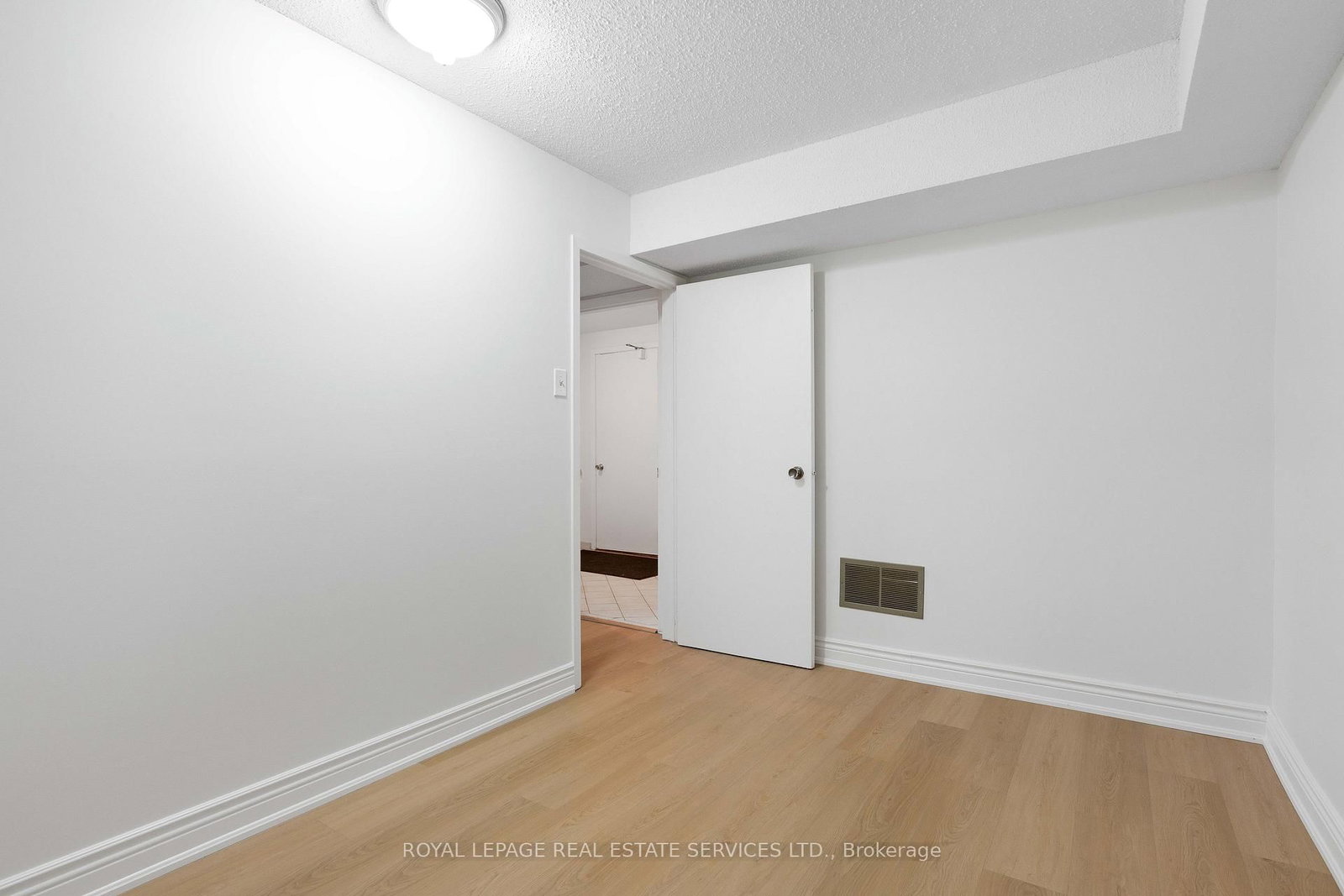 3192 Windwood Drive • Mississauga, ON photo 30