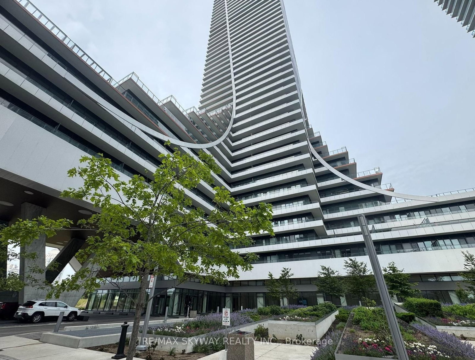 30 Shore Breeze Drive • #4511 • Toronto, ON photo 3