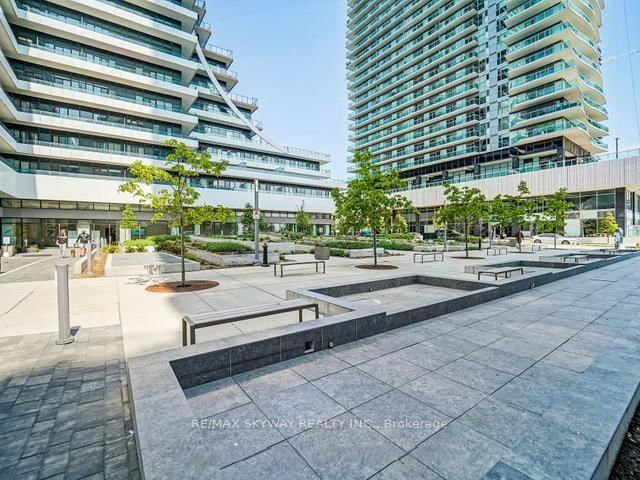 30 Shore Breeze Drive • #4511 • Toronto, ON photo 4