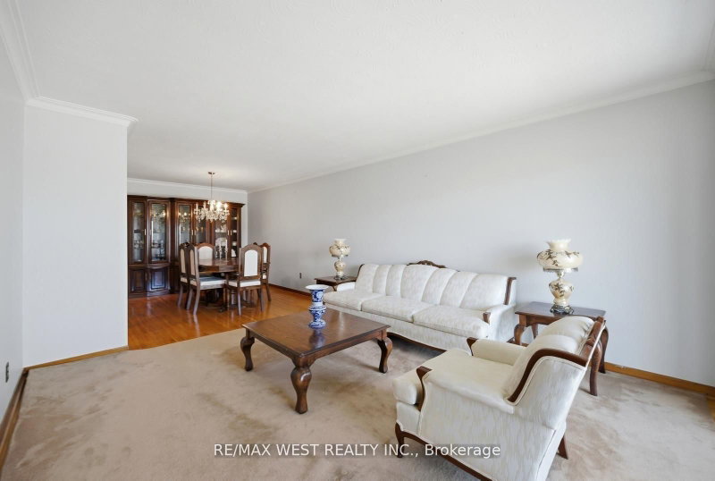 111 Shoreham Drive