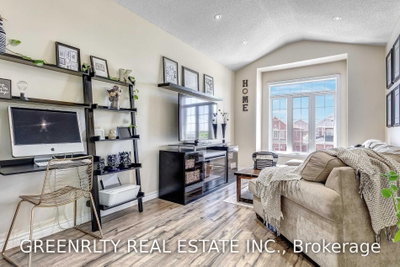 45 Sheepberry Brampton,ON L7A 2B6 — Photo 7