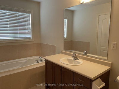3211 Edwyna Mississauga,ON L5M 0V3 — Photo 17