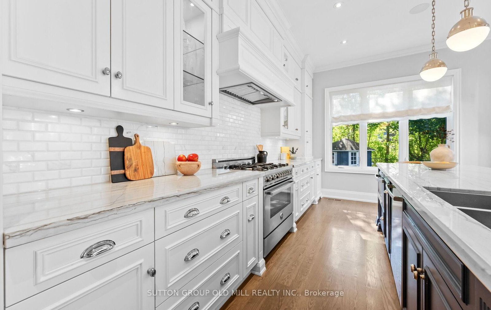 8 Cumberland Drive • Mississauga, ON photo 19