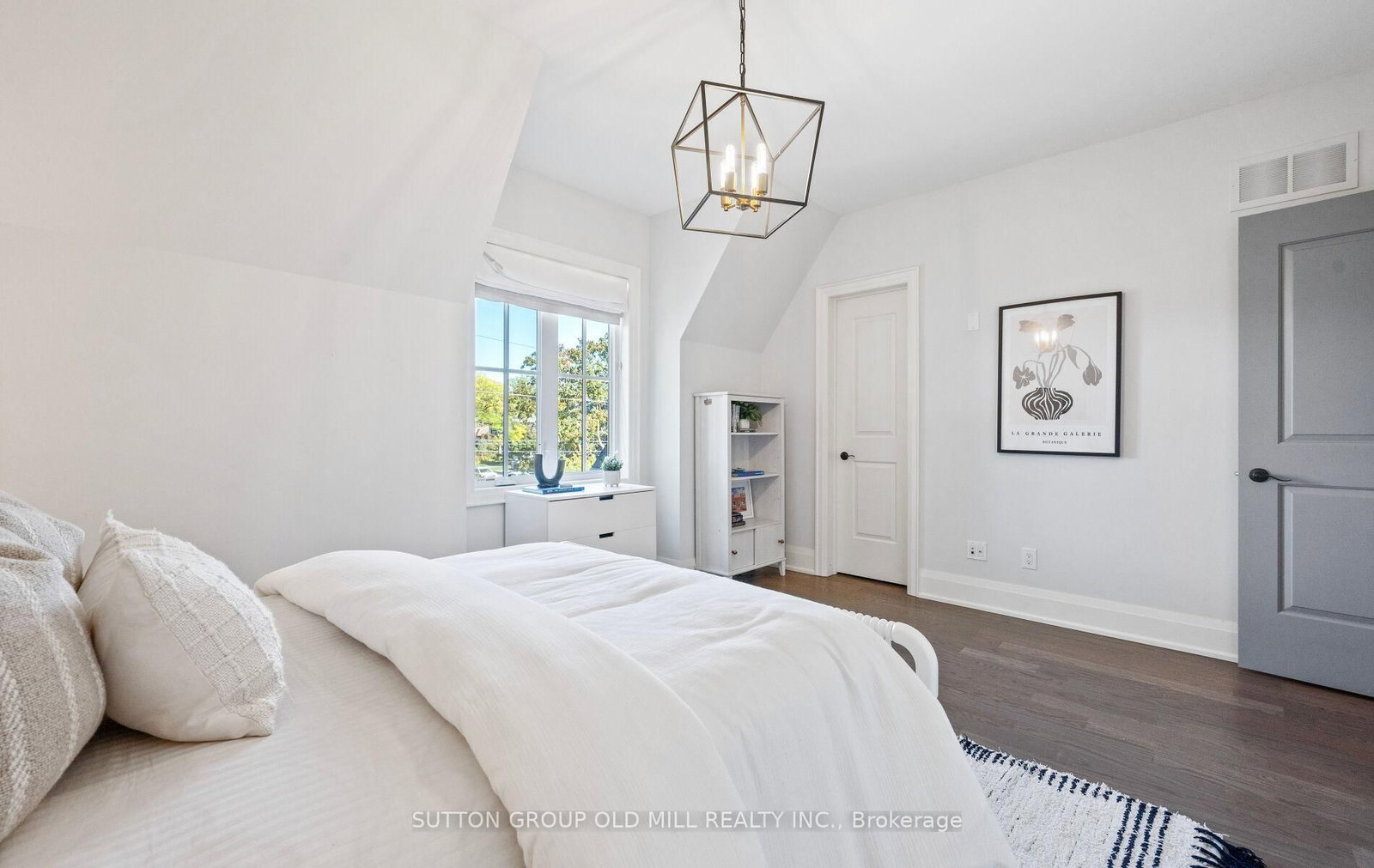 8 Cumberland Drive • Mississauga, ON photo 39