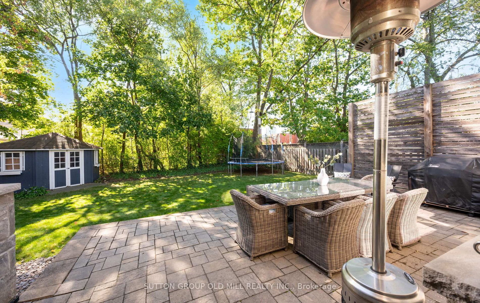 8 Cumberland Drive • Mississauga, ON photo 45