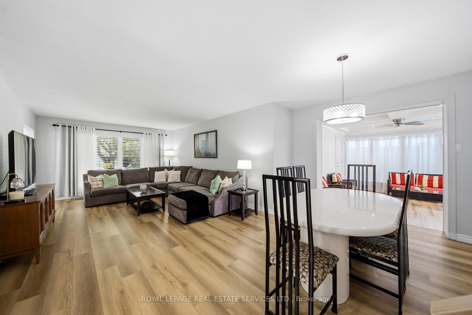 127 Redgrave Drive • Toronto, ON photo 11