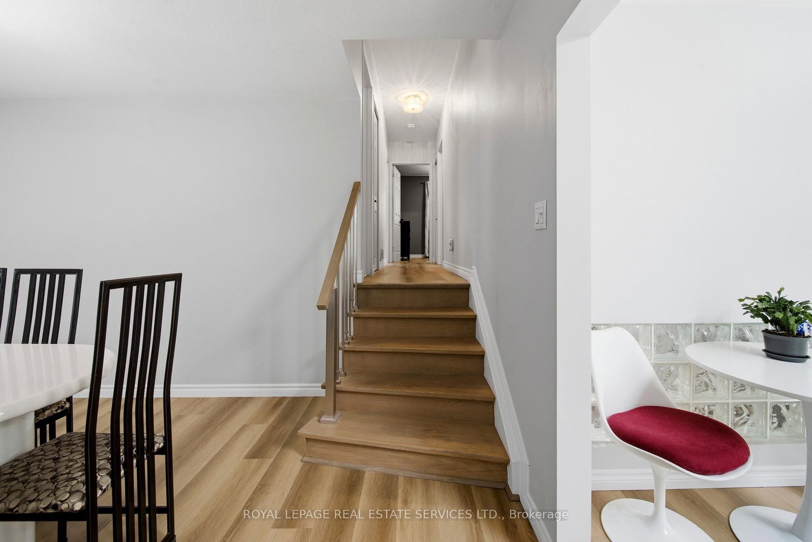 127 Redgrave Drive • Toronto, ON photo 15