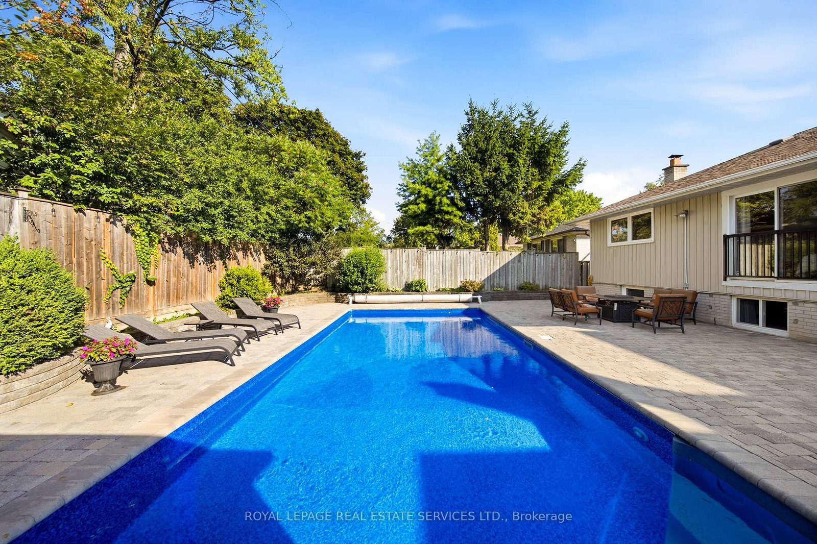 127 Redgrave Drive • Toronto, ON photo 35