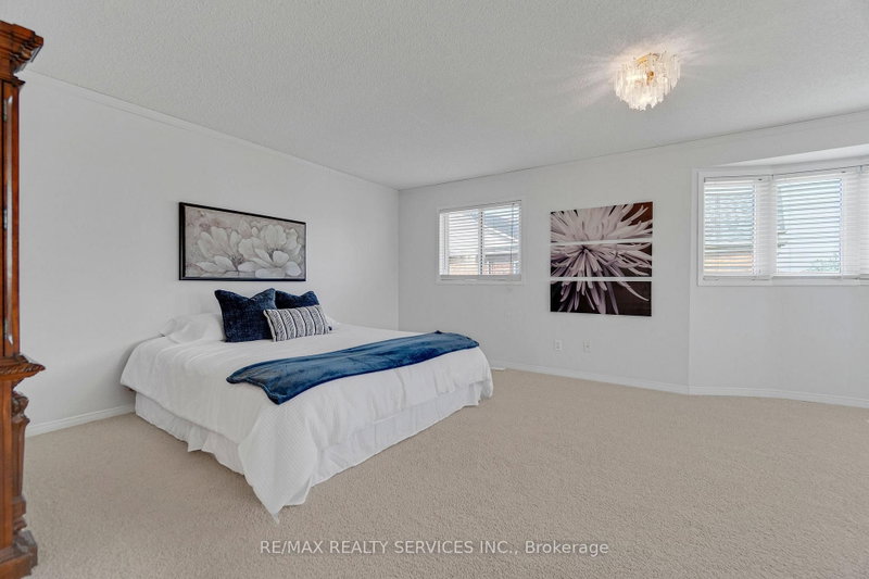 7419 Black Walnut Mississauga,ON L5N 8A4 — Photo 22