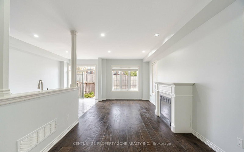 6 Dufay Road