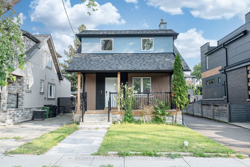 88 Waniska Avenue