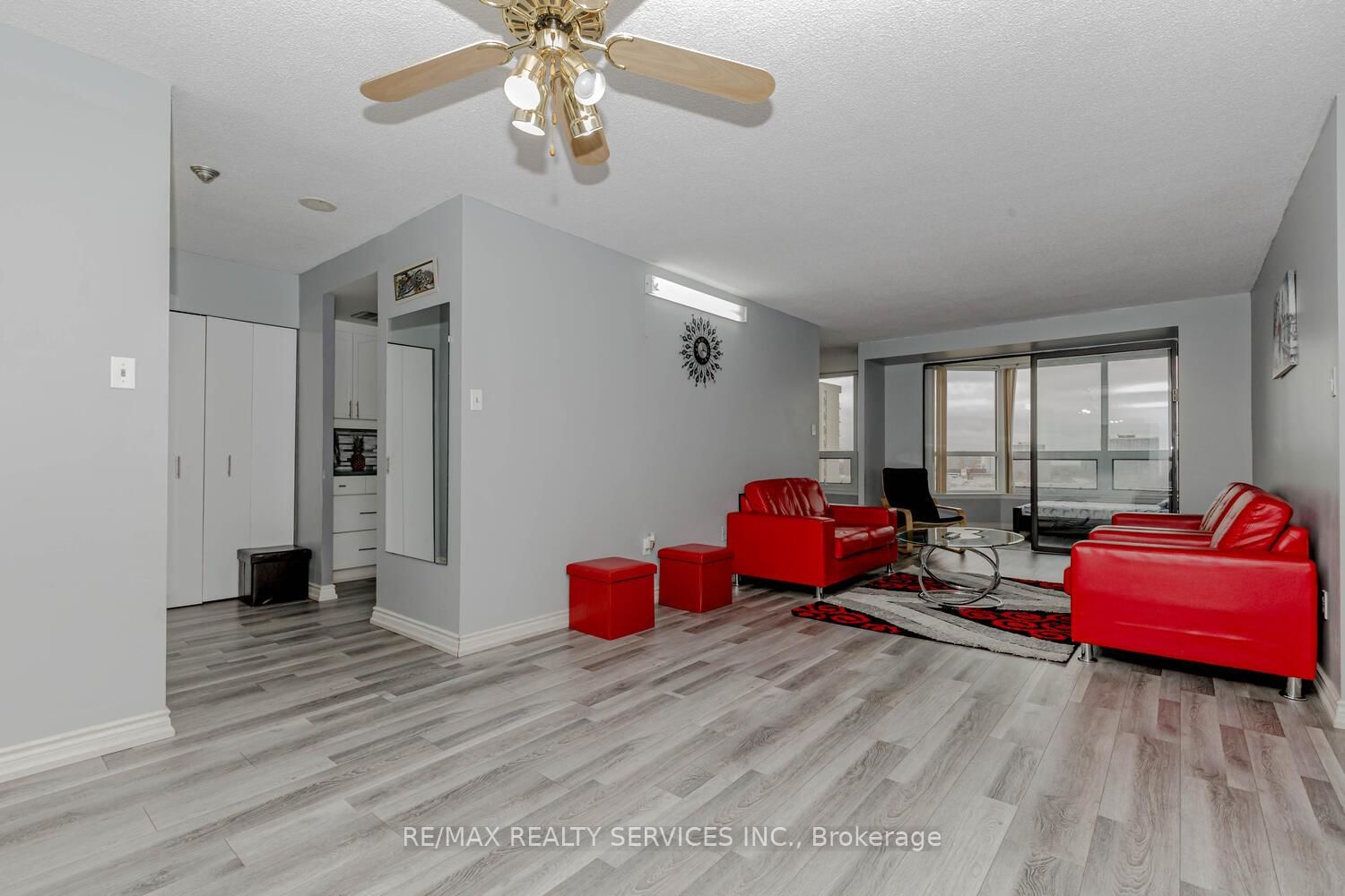 8 Lisa Brampton,ON L6T 4S6 — Photo 18
