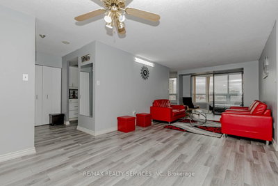 8 Lisa Brampton,ON L6T 4S6 — Photo 18