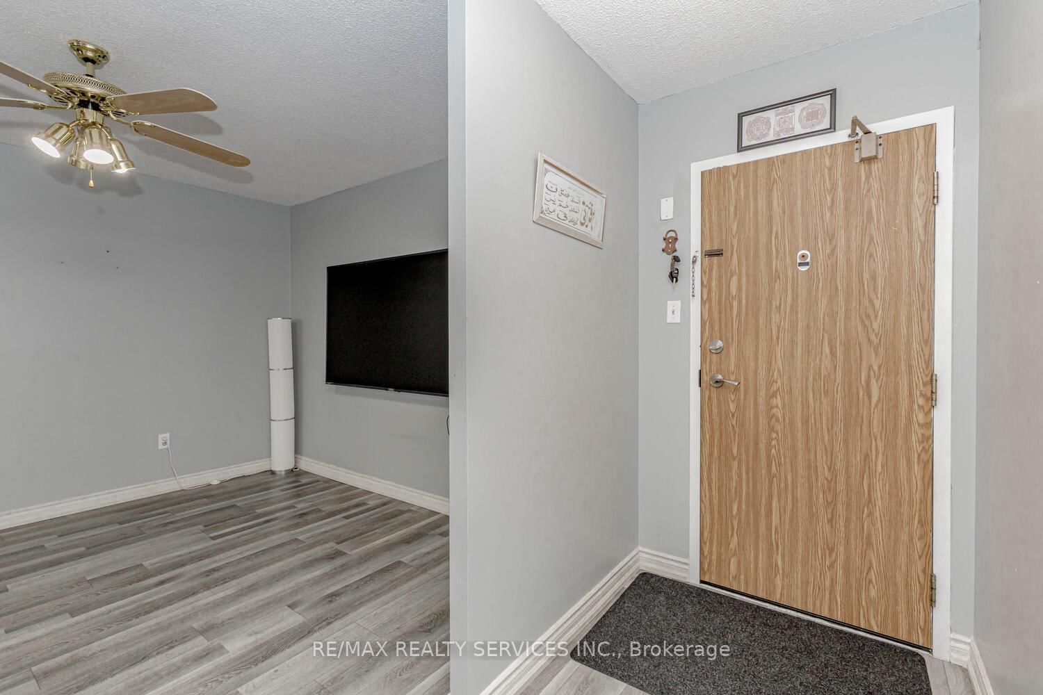 8 Lisa Brampton,ON L6T 4S6 — Photo 20