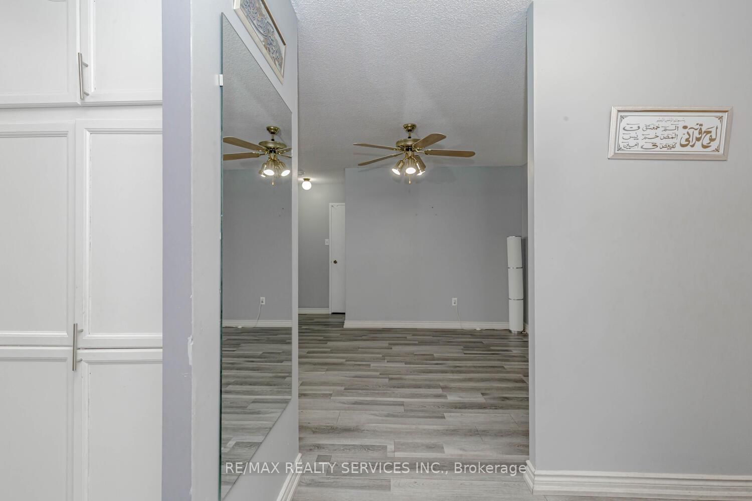 8 Lisa Brampton,ON L6T 4S6 — Photo 21