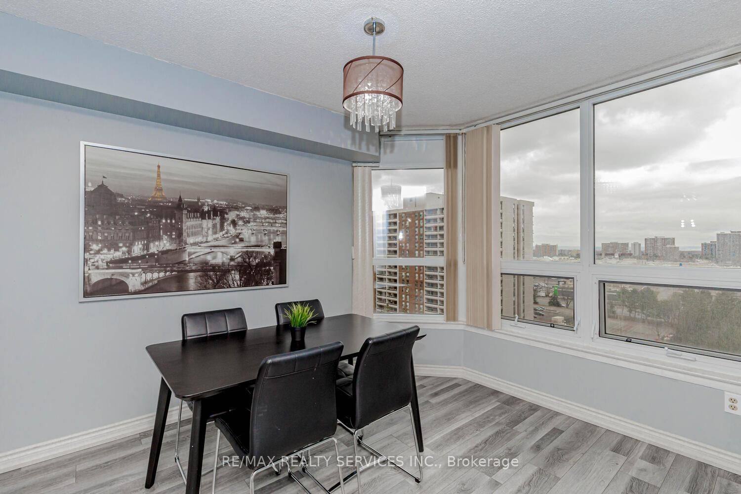 8 Lisa Brampton,ON L6T 4S6 — Photo 24