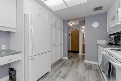 8 Lisa Brampton,ON L6T 4S6 — Photo 28