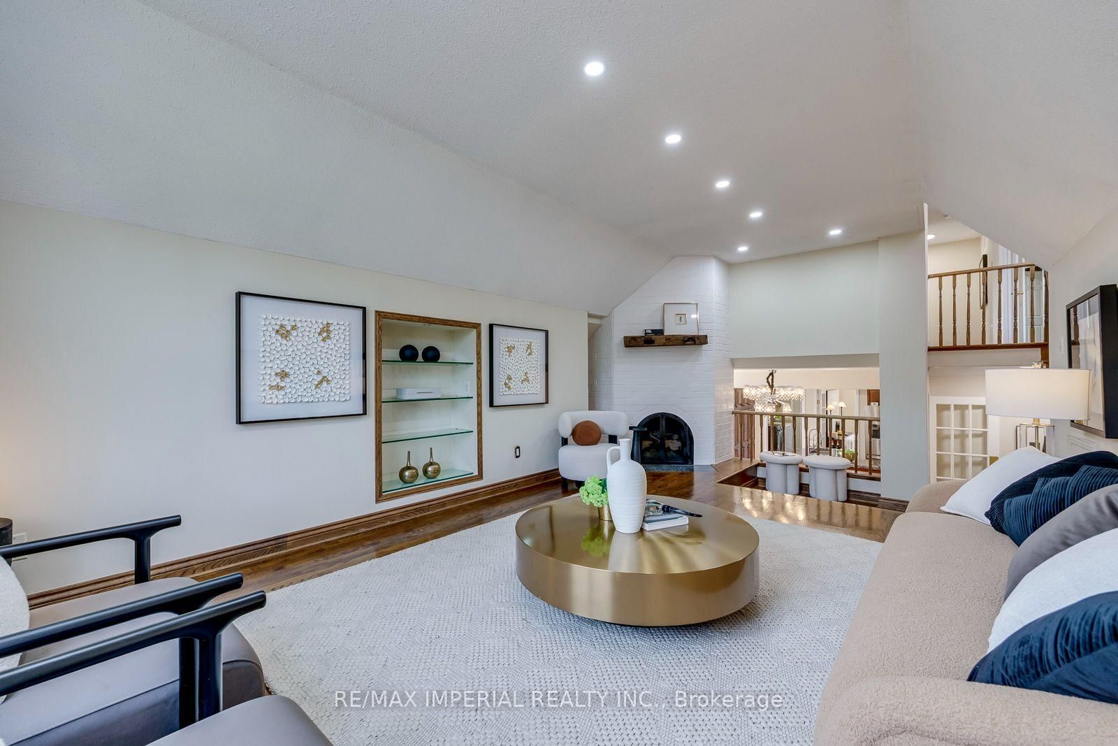 4303 Mayflower Drive • Mississauga, ON photo 23